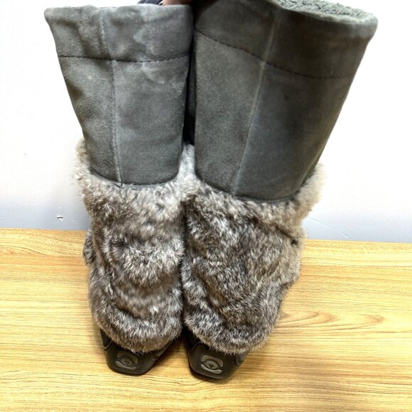 Manitobah Mukluks Boots Womens 9 Gray Suede & Fur Beaded Winter READ DESCRIPTION - Picture 7 of 9
